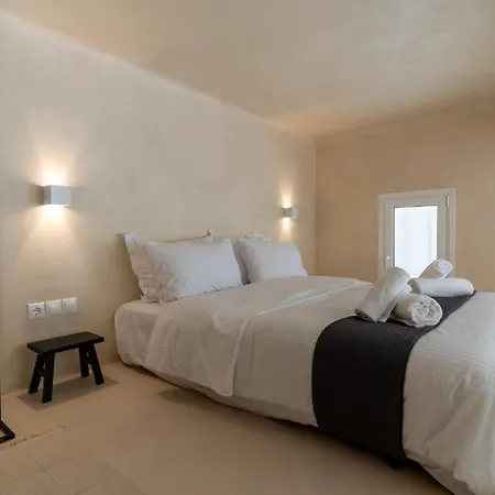 Acropolis Local Loft *