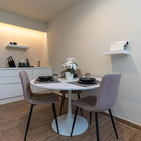 Apartment Acropolis Local Loft *