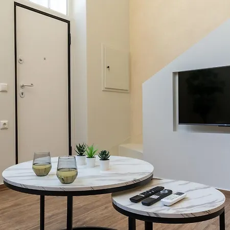 Apartment Acropolis Local Loft *