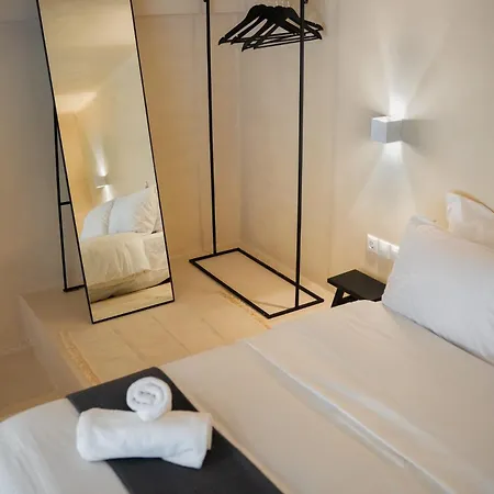 Acropolis Local Loft *